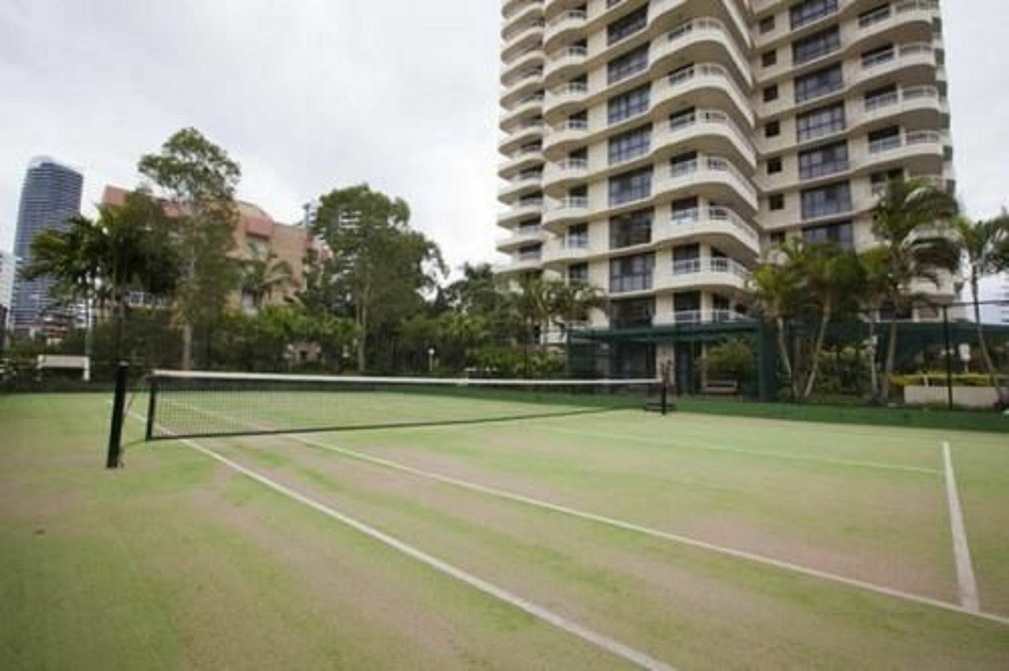 Aparthotel Capricornia Gold Coast