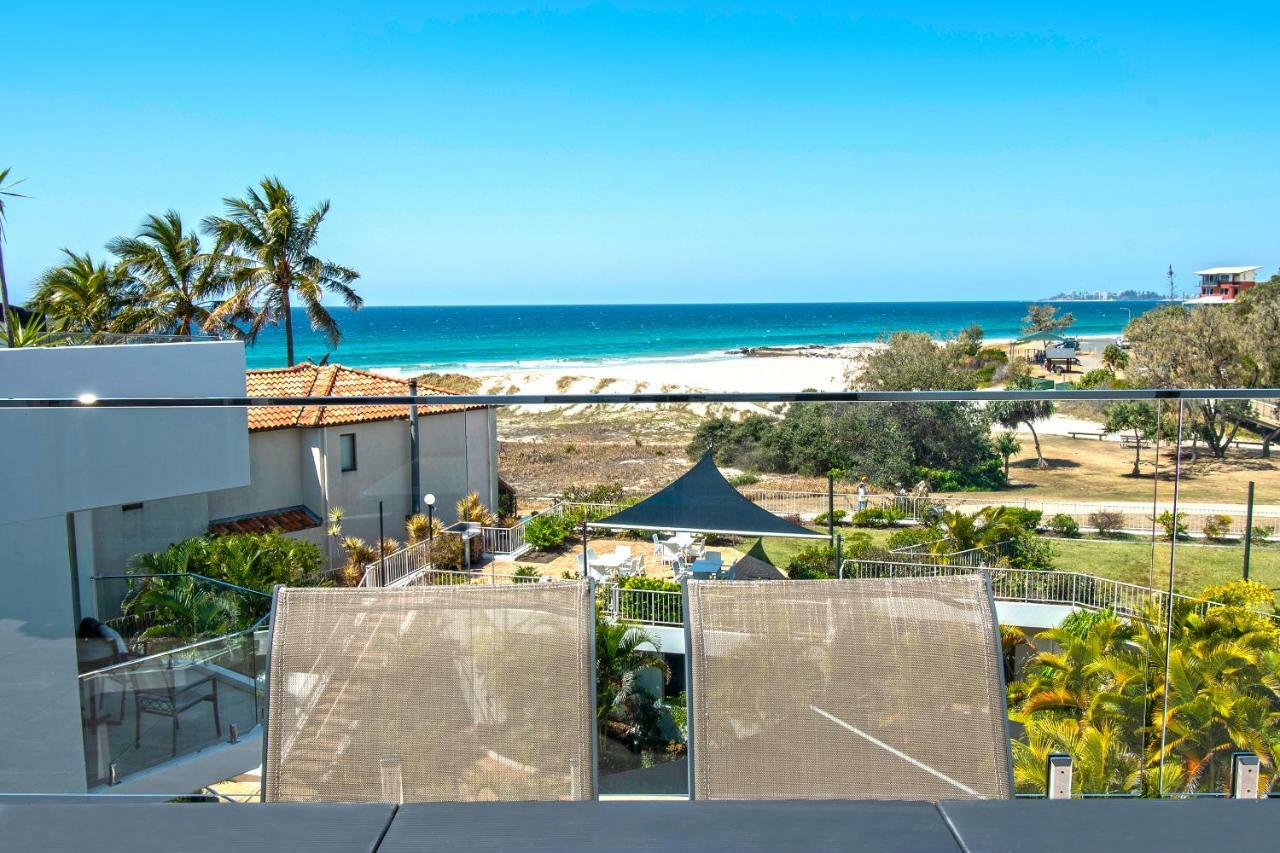 Sandcastles On Currumbin Beachfront, Gold Coast