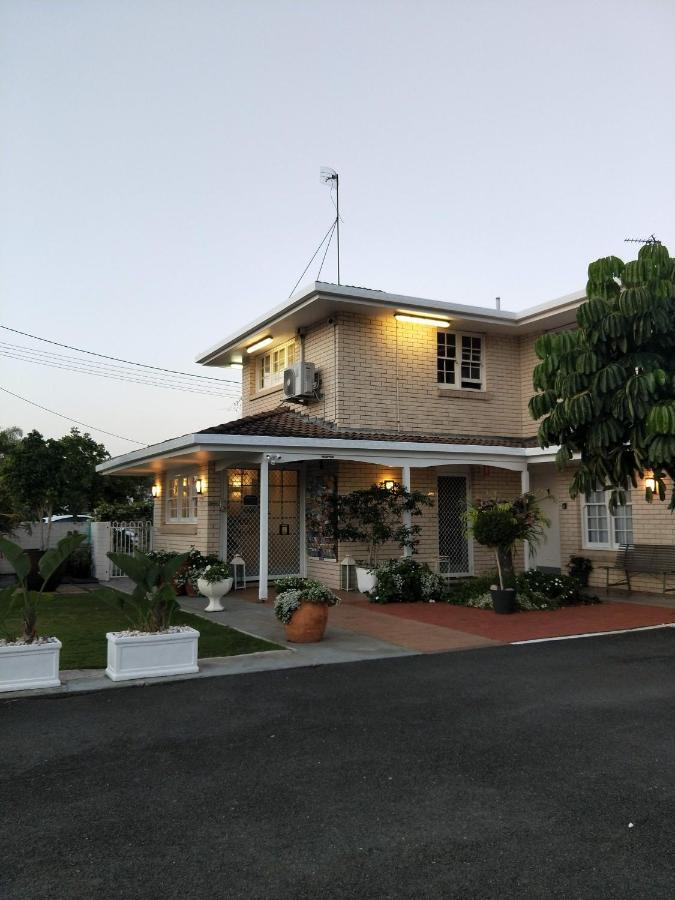 Surf Street Motel