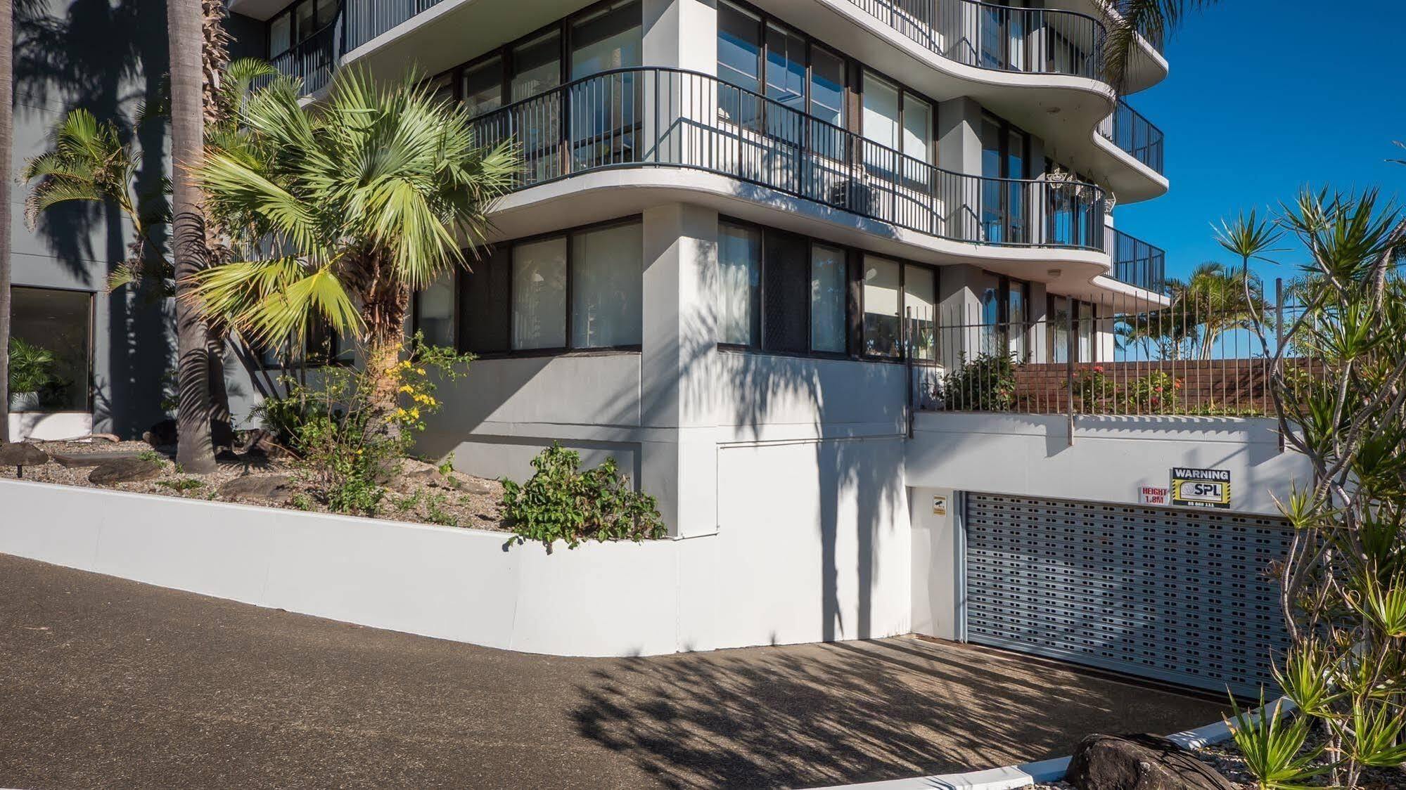 Silverton Surfers Paradise