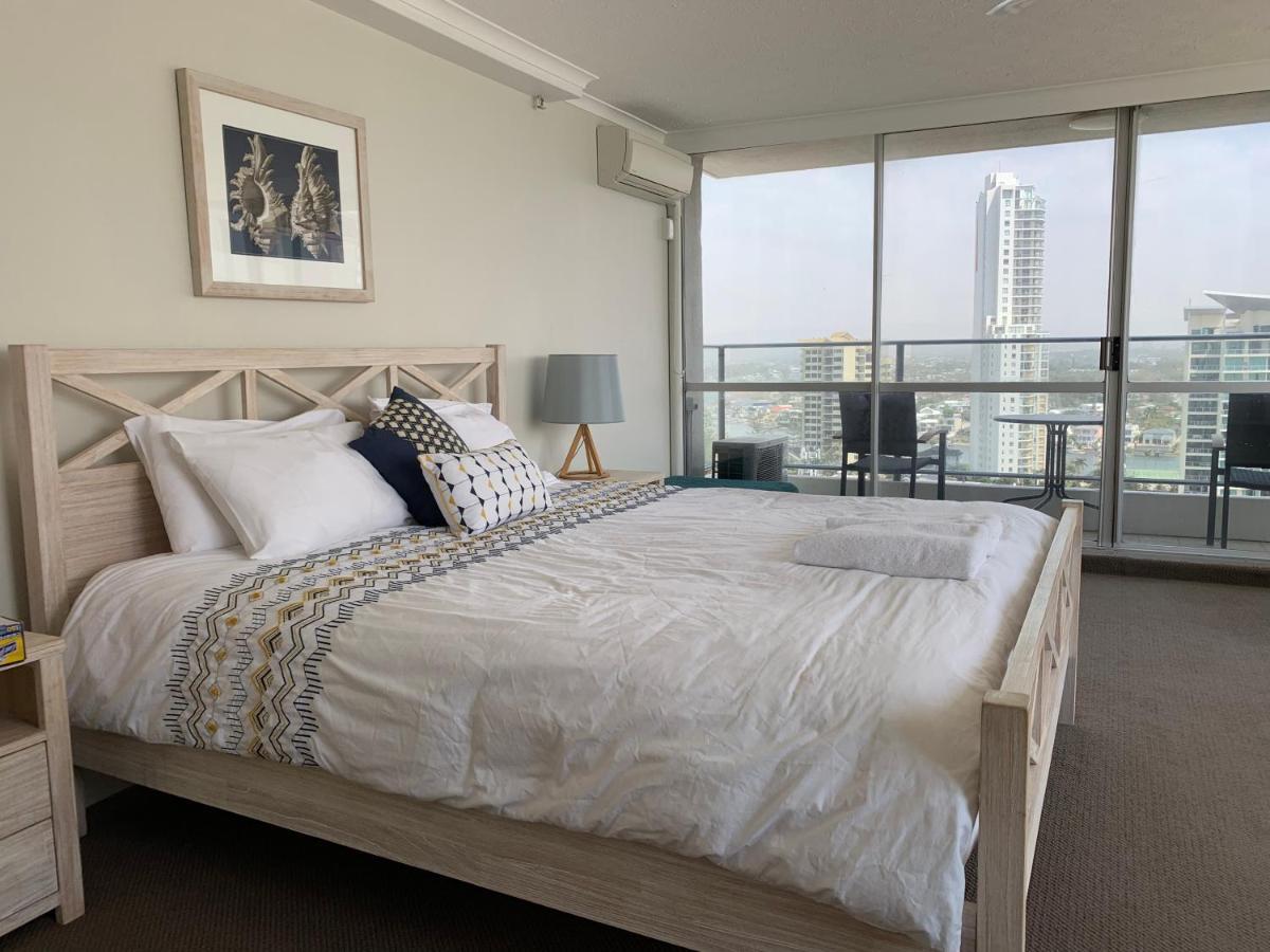 The Penthouses 4*