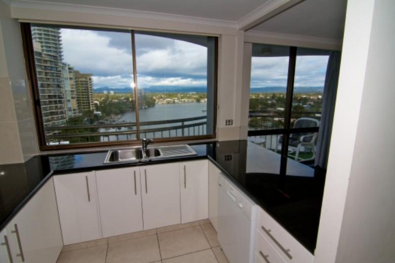 Aparthotel Silverton Surfers Paradise Gold Coast