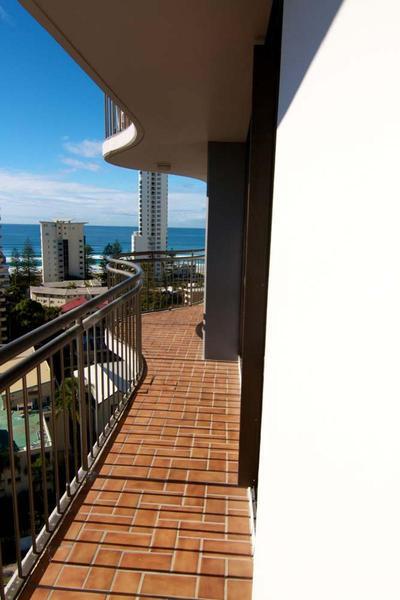 Silverton Surfers Paradise Aparthotel