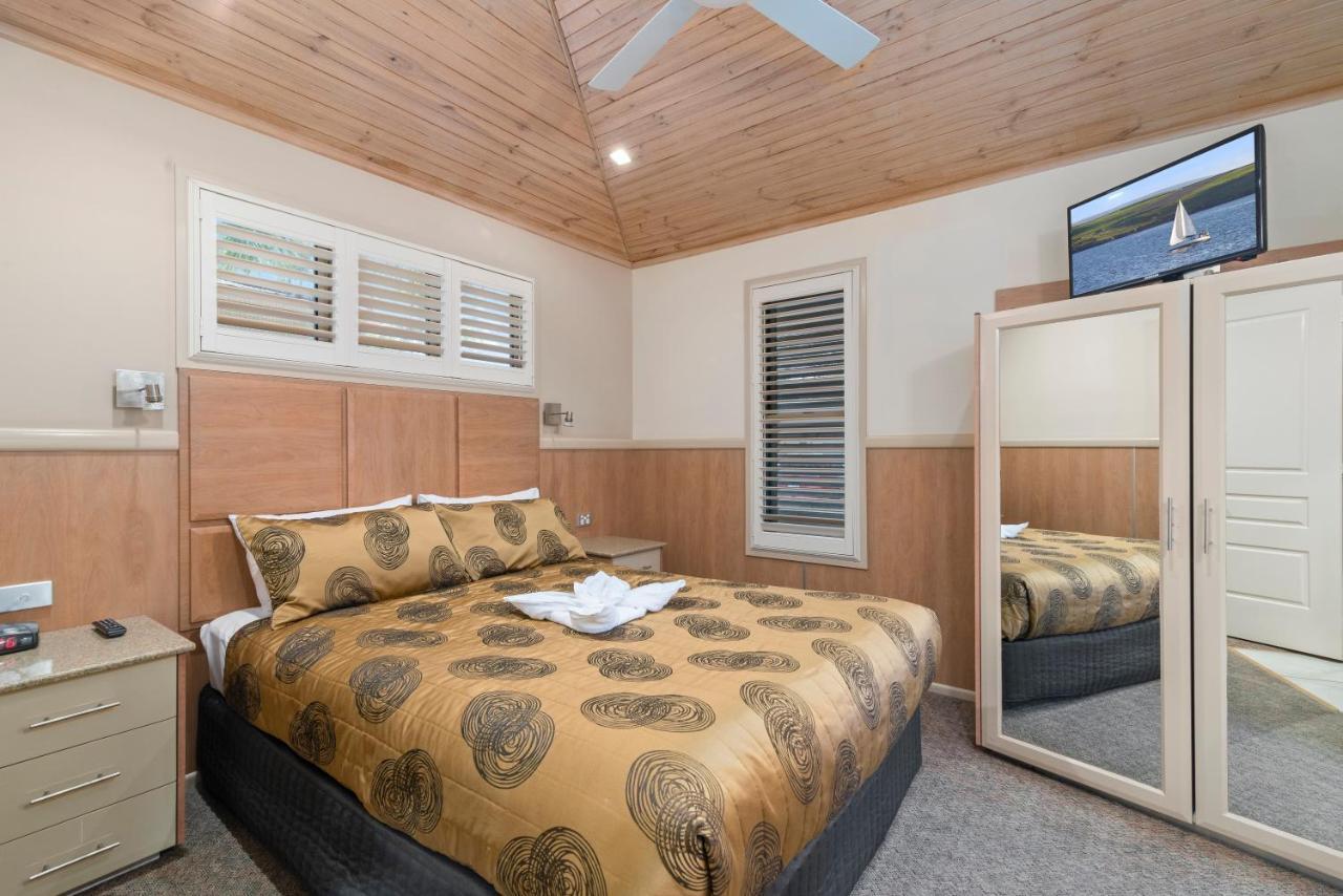 Ashmore Palms Village Resort Gold Coast