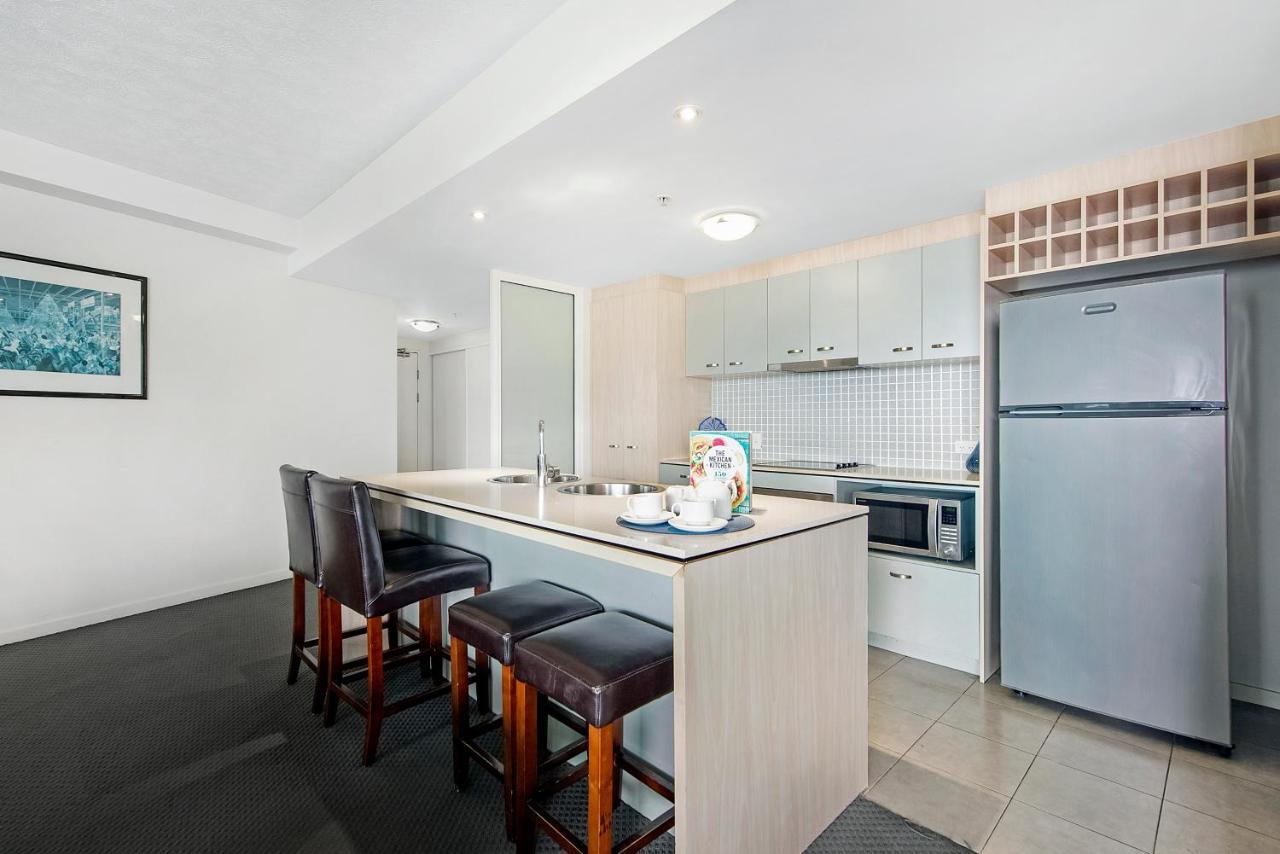 Apartment Wings Resort, And 2 Story Penthouses - We Accommodate *