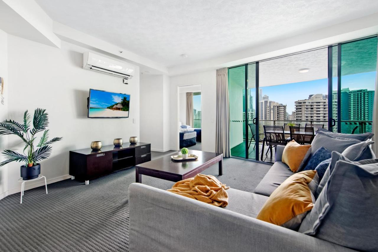 Wings Resort, And 2 Story Penthouses - We Accommodate * Gold Coast