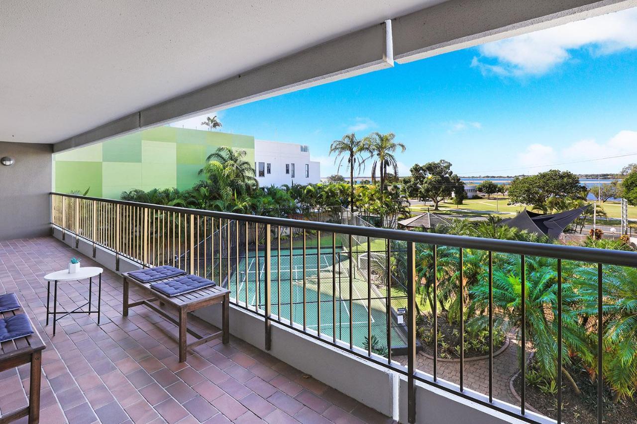 Palmerston Tower On Southport Broadwater Resort