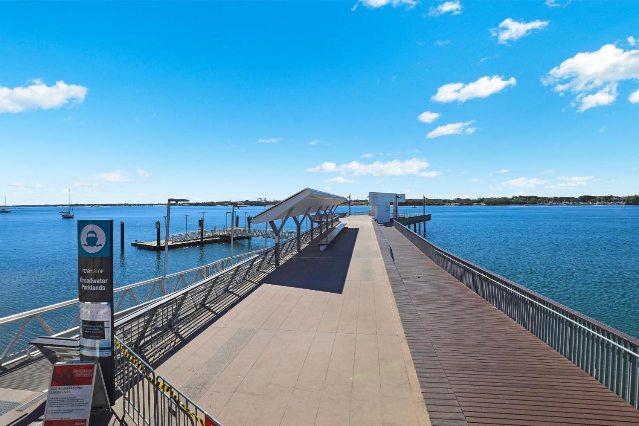 Palmerston Tower On Southport Broadwater 3*