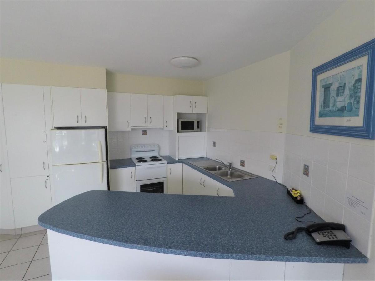 Apartment Surfers Haven *