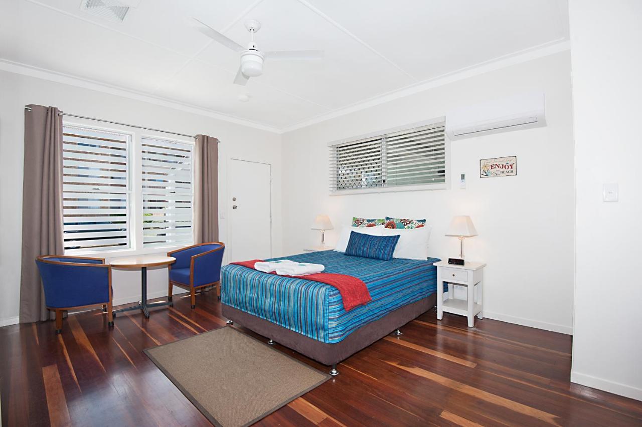 Motel La Costa Beachside Gold Coast