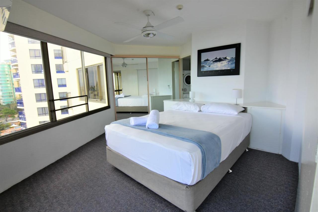 Surfers Haven Apartment *