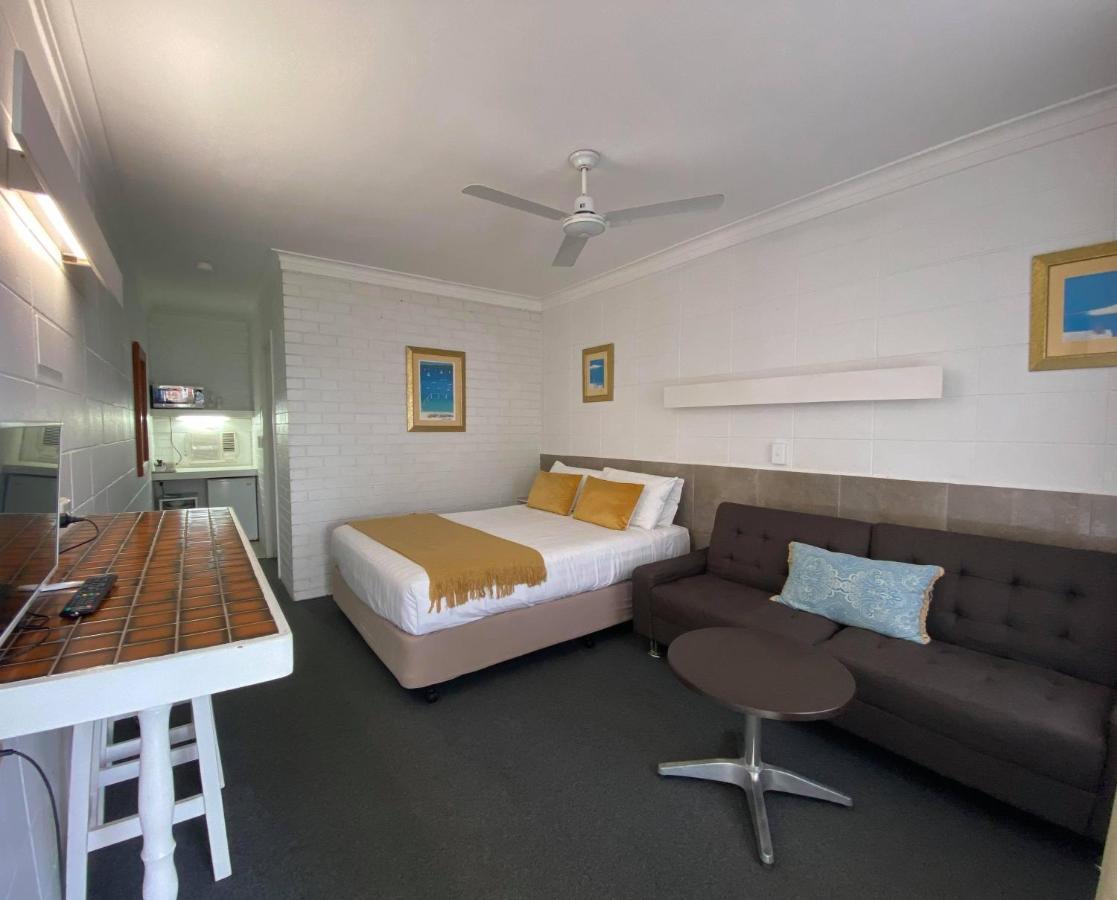 Surf Street Motel