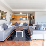 Stunning 3 Bedroom Villa At Hope Harbour Marina