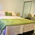Hideaway In Coolangatta 1 Bedroom Retreat In A Quiet Leafy Setting
