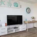 Sands On Greenmount Unit 5 - 3 Bedroom Beachfront Unit With Ocean Views