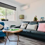 Burrows Apartment