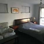 Convenience House In Nerang With Private Room