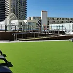 Studio 100 Meters From Beach At Surfers Paradise