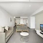 H Residences In Orchid Managed By Gchs