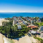 Single Fin At Greenmount Beach Lodge Unit 7