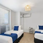 The Penthouses Absolute Beachfront Apartment - Gchm