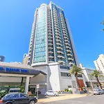 Legends Hotel Penthouse Lvl Spa Suite In Surfers Paradise