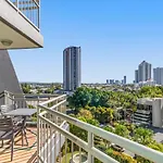Crown Tower Spacious 1 Bedroom Apartment
