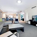 Spacious And Modern 3 Bed Apartment In Central Broadbeach At Sierra Grand