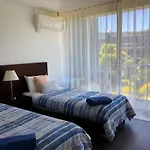 2 Bedroom Apartment , Hope Island , Resort Living