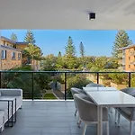 Boardwalk Burleigh Luxury Three Bedroom Apartment