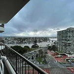 Alexander Holiday Apartments