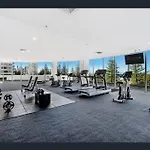 Air On Broadbeach Beachfront 2Level Stunning Apartment With 180 Degree Views