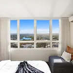 Relax With Beach & River Views In 3Br Apt W/ Pool