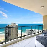 Resort Style 3Br Unit W/ Huge Entertainers Balcony