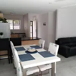 Fantastic 2Brm Absolute Beachfront Apartment, Hedges Avenue Mermaid Beach
