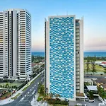 Modern 3 Bedroom Apartment With Ocean Views - Coasthm