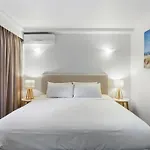 Beachside Views / Currumbin