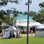 Beachside Views / Currumbin