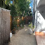 Surfers Paradise Retreat