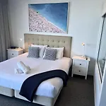 Level 30 Oracle Tower 2 Stunning Views And Free Parking - Gc Getaways