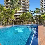 Aristocrat Apartments