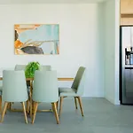 Vue Broadbeach - Official