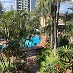Aristocrat Apartments