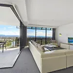 Cavill Avenue Luxury Private Apartments