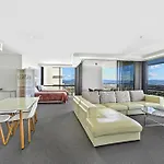 Cavill Avenue Luxury Private Apartments