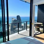 Broadbeach Luxury Oceanview 2Beds Apartment 49F