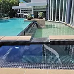 S1 Apartment Surfers Paradise