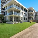 Teenamara - Hosted By Burleigh Letting