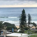Fabulous Sea Views In The Heart Of Surfers