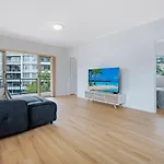 Southport Spacious Three Bedroom Getaway - Coasthm